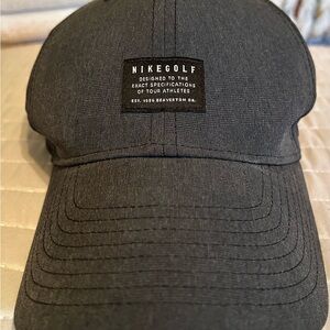 Nike Golf Dark Gray Cap